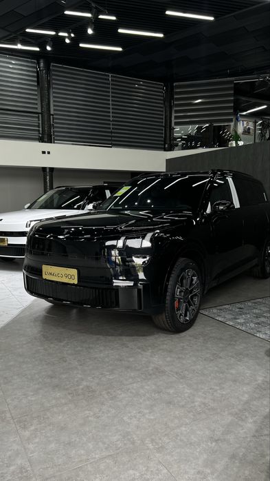 Lynk & Co 900 yangi holatda sotiladi