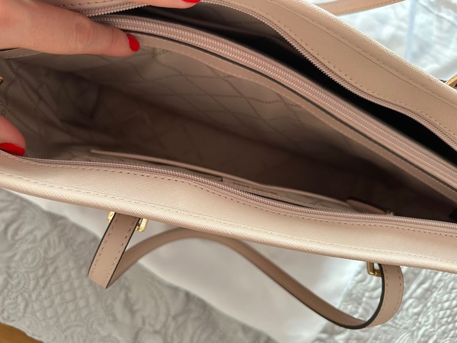 Michael Kors geanta Jet Set Medie din piele Saffiano