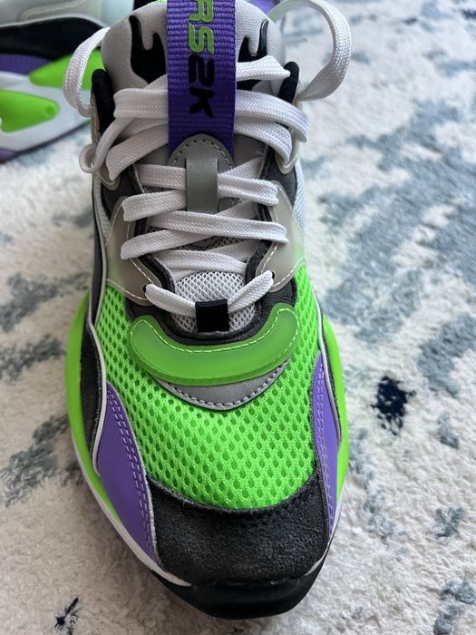 Продам оригинал кроссовки от Puma
