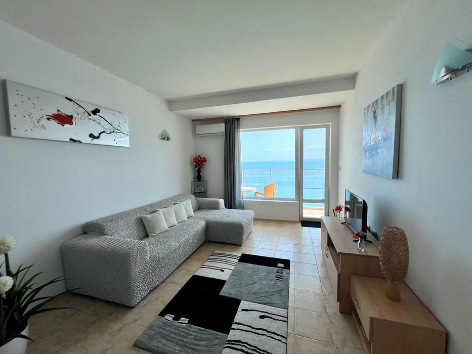 Продава се Двустаен апартамент в Свети Влас - 77 кв.м за 1364 €/кв.м - Снимка #3