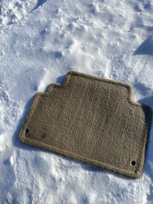 Продам коврики оригинал