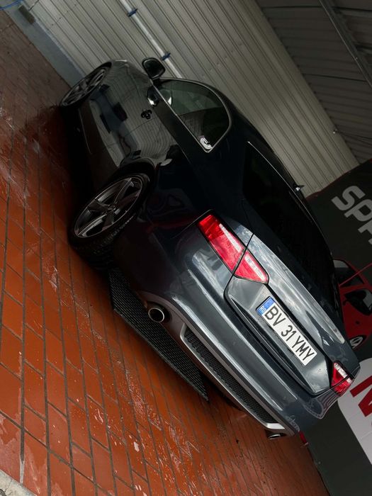 Vând Audi A5 3.0 quattro 2009