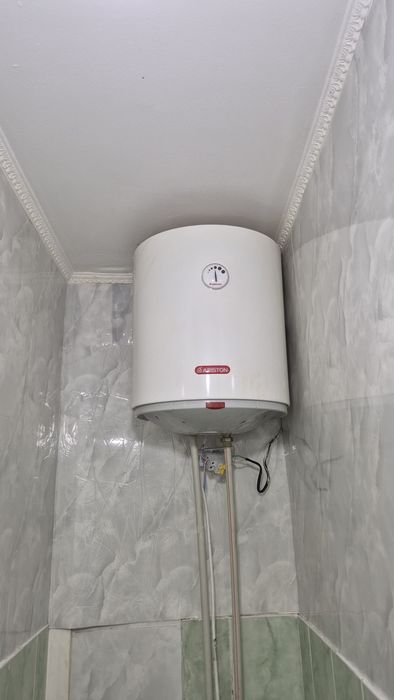 Аристон ariston 50л