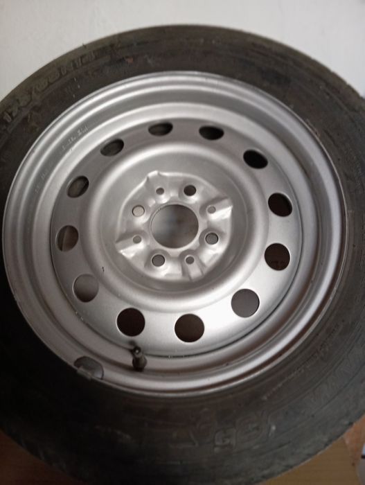 Продам колеса новый