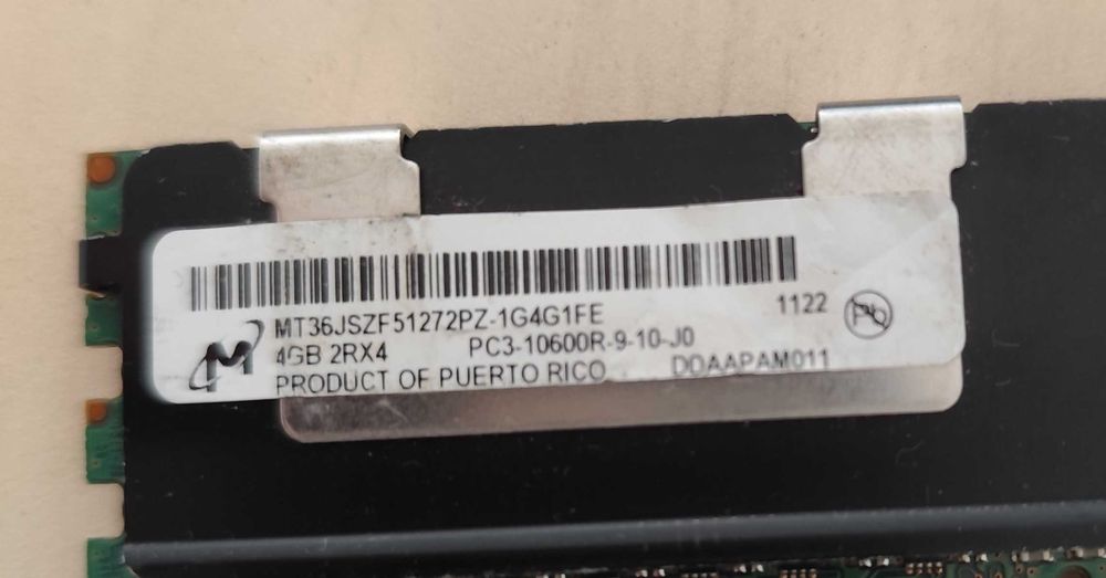 6x Memorie RAM Server 4GB DDR3 ECC Registered - Micron PC3-10600R (24GB total)