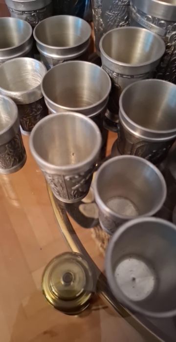 Colectie recipiente din zinc marcate