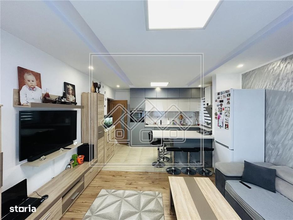 Ap spatios, mobilat si utilat, 3 camere, 2 balcoane, 2 parcari — fotografia 1