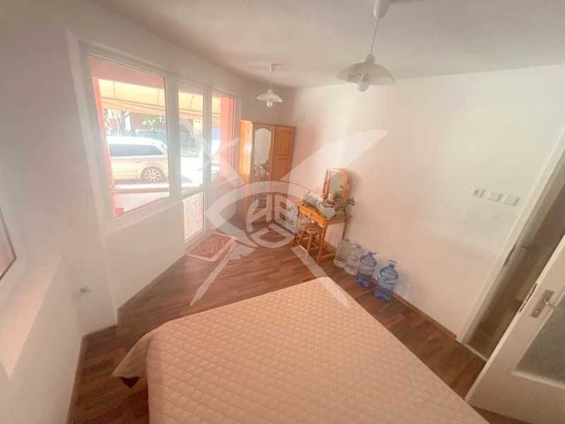 Продава се Двустаен апартамент в Приморско - 92 кв.м за 827 €/кв.м - Снимка #2