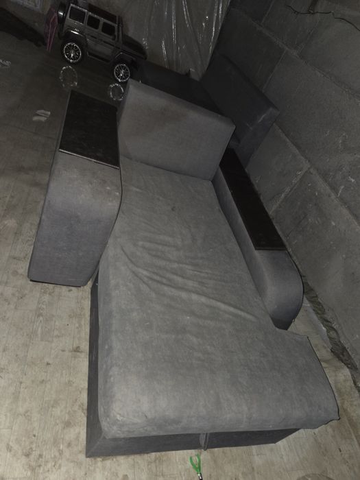 Диван угловой Б/У