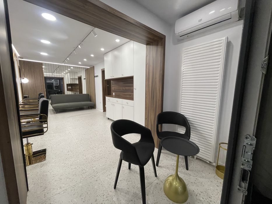 De inchiriat salon coafor /cosmetica