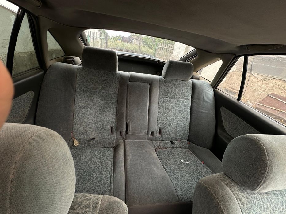 Машина Mitsubishi galant