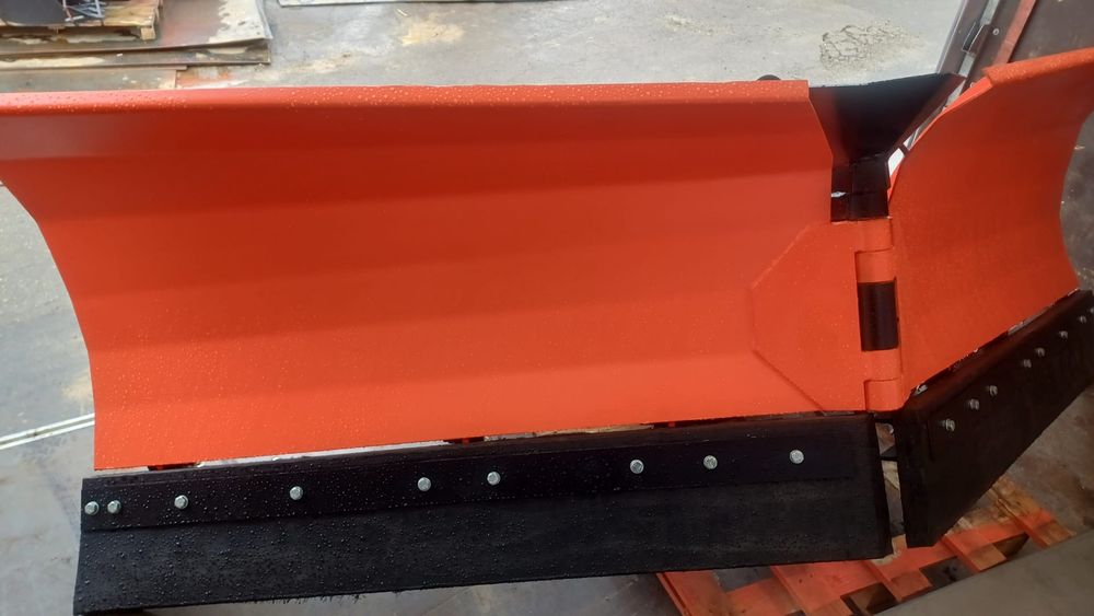 Plug deszăpezire buldoexcavator