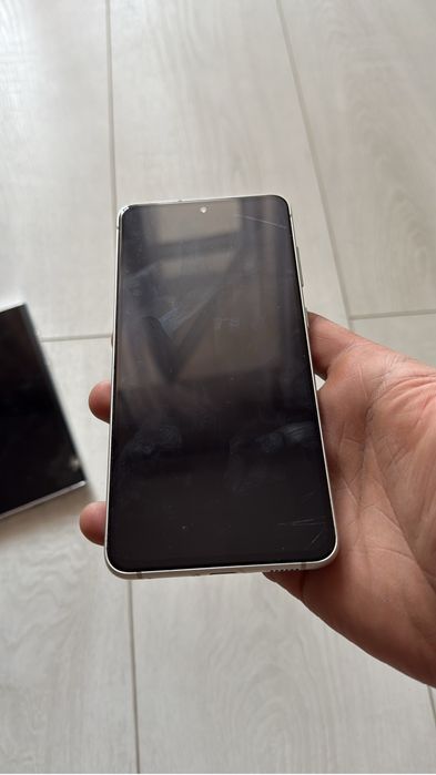 Продам телефоны