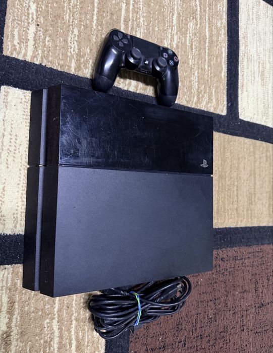 PlayStation 4 / ps4 modat