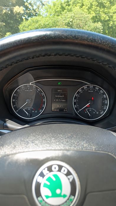 SKODA Octavia 2010 — imagine 5