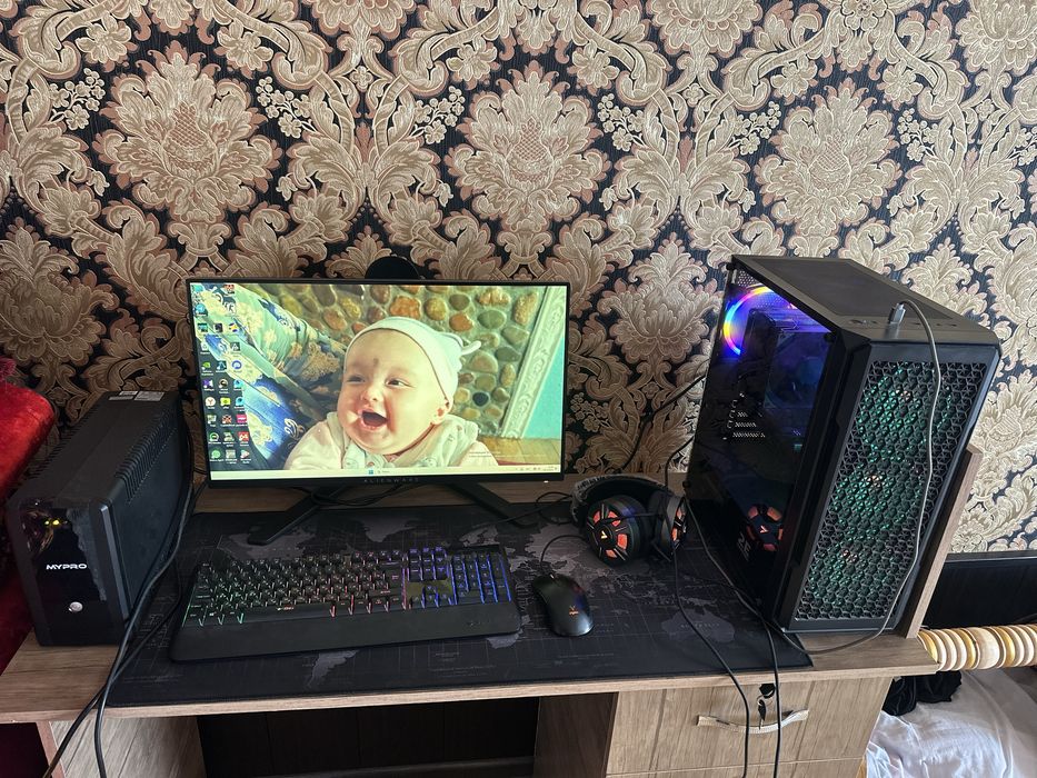 Kampyuter sotiladi Riyal klent bolsa kelishamiz