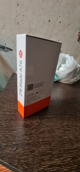 Смартфон ZTE Blade A76 чисто нов