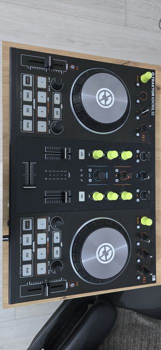 Traktor Kontrol S2 MK2