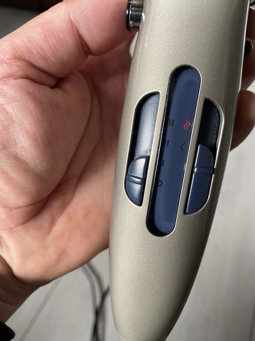 Сешоар-Philips Salon Pro HP-4891(с проблем)