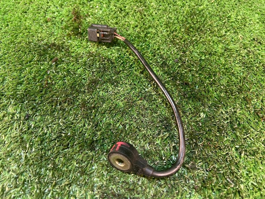 Датчик детонации Мазда Трибут 3.0 AJ Mazda Tribute