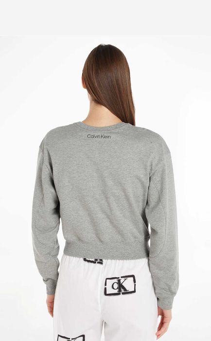 Нова блуза с етикет