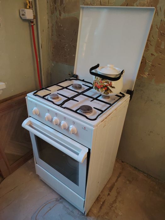 Продается газовая плита