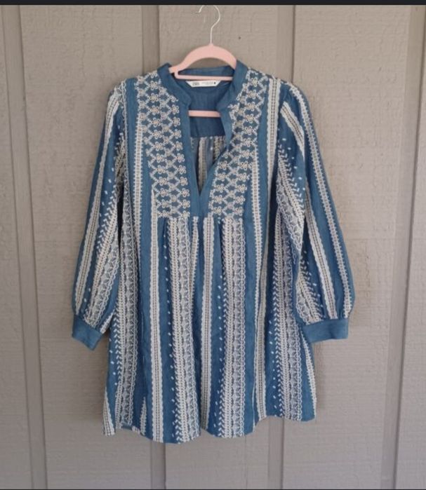 Рокля тип деним на zara