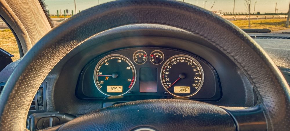 Vând Passat B5.5 1.9 cod motor AVB an 2004
