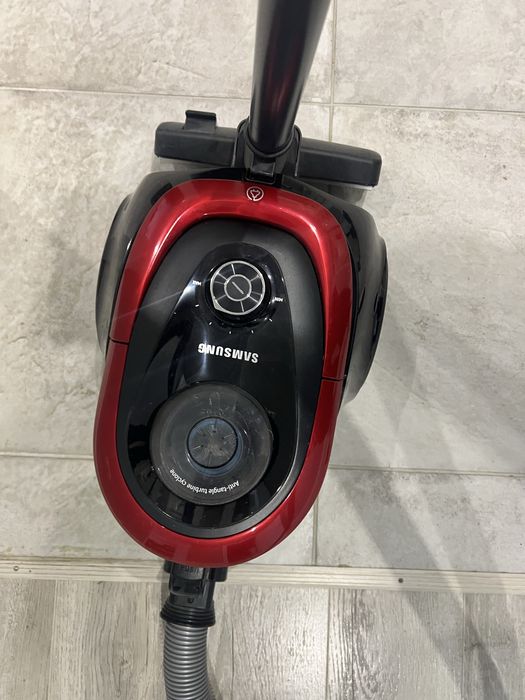 Продам пылесос