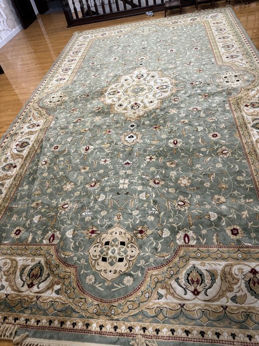 Продам бельгийский шелковый ковер 5*3м