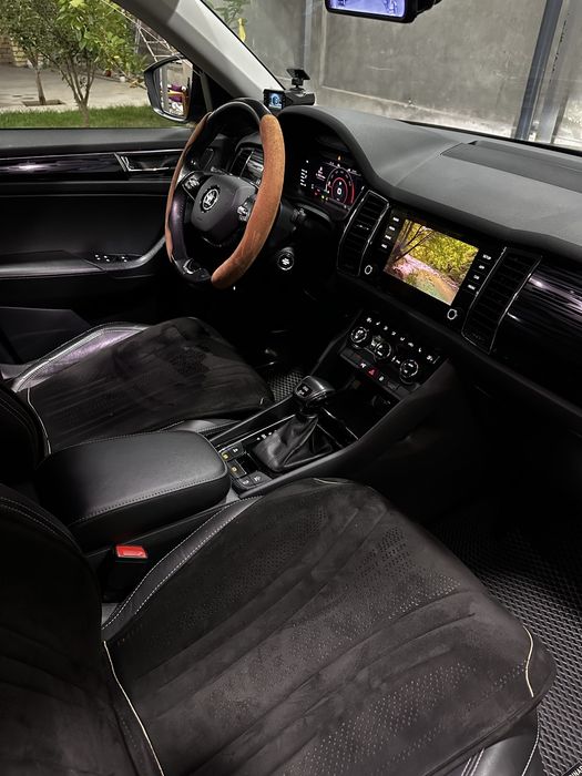 Продается своя ŞKODA KODIAQ 4*4в максимальной комплектации 2021 года.