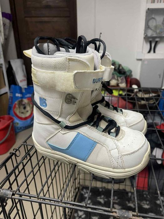 Placa snowboard  110cm cu boots 36,5