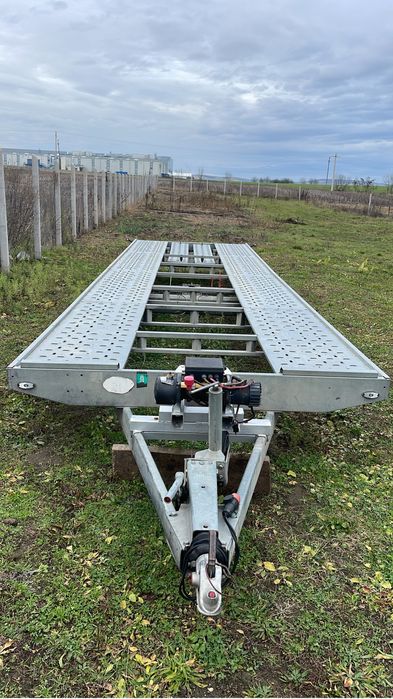 Vand platforma 2 locuri