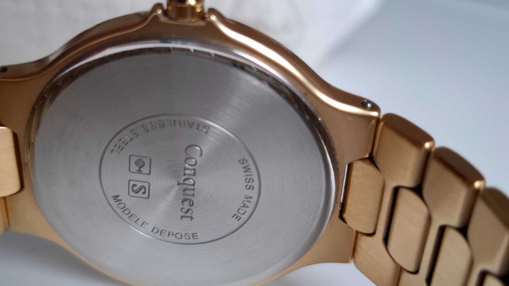 Longines Conquest Quartz Gold Tone
