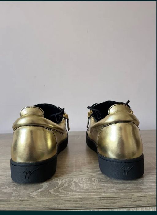 Giuseppe zanotti 43