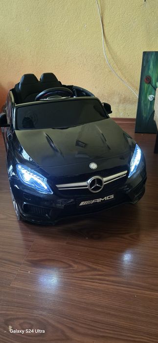 Акумулаторен джип Mercedes GLA45 12V батерия,MP3, с меки гуми