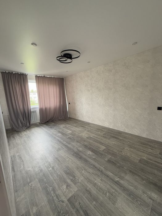 Продам 2 комнатную квартиру