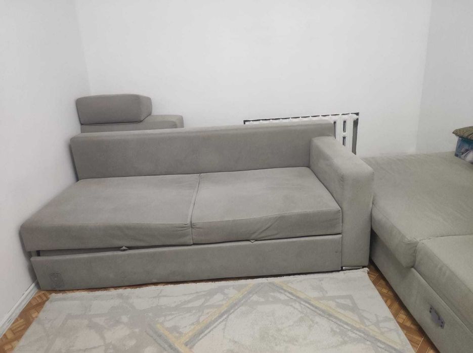 Продам диван срочна