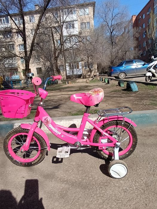 Продам детский велосипед для девочки