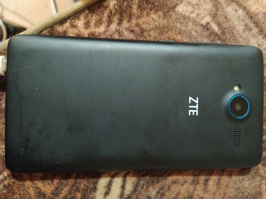 Телефон ZTL Blade L 3