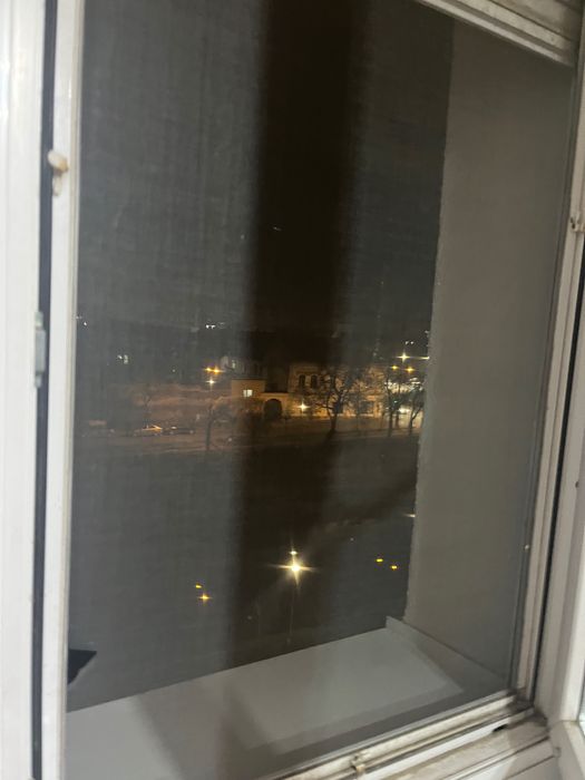 Plasa de țânțari penetrata cu glocu