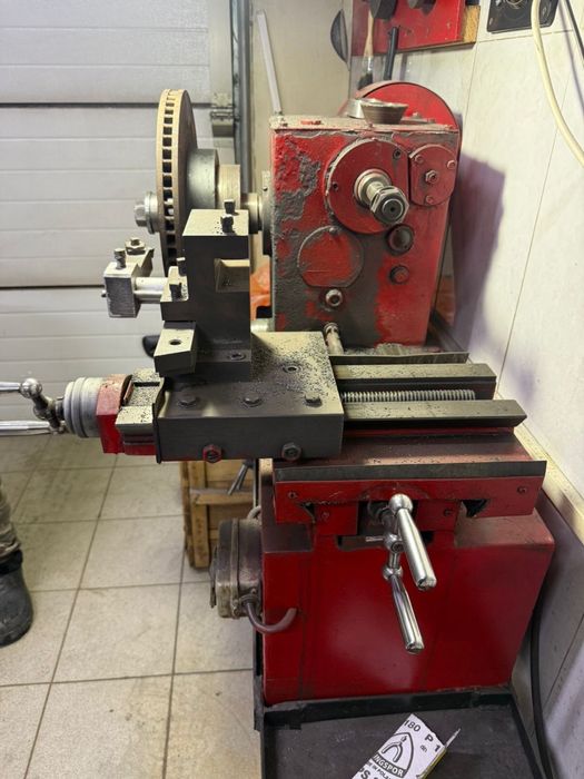 Стенд для проточки тормозных дисков