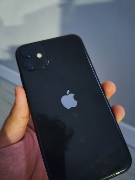 Обменяю iPhone 11