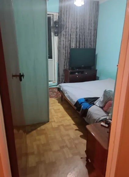 Продаётся Бабура 2/3/5 без ремонта без мебелья локации топ !!