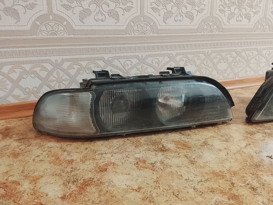 Продам фары БМВ е39