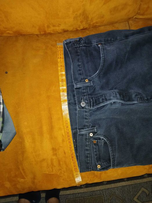 Blugi Levis  Negru