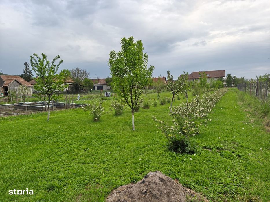 Casa cu mansarda in Ernei, situata intr-o zona linistita