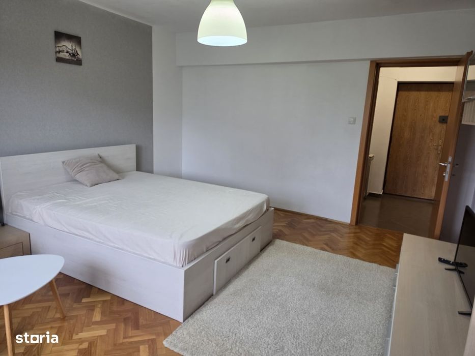 Unirii, rond Alba Iulia,renovata, mobilata si utilata,10 minute metrou