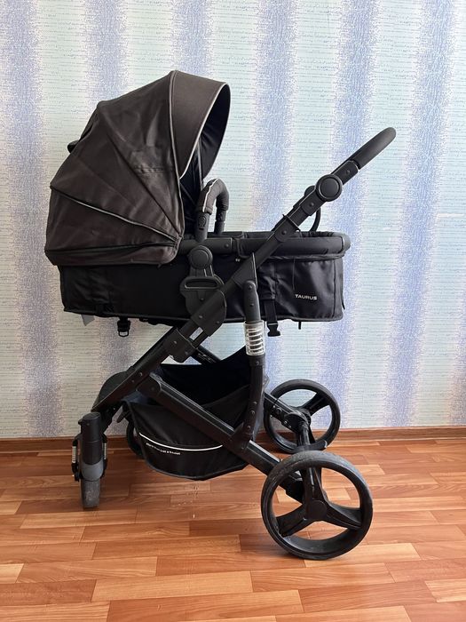 Продам коляску в хоршем качестве
