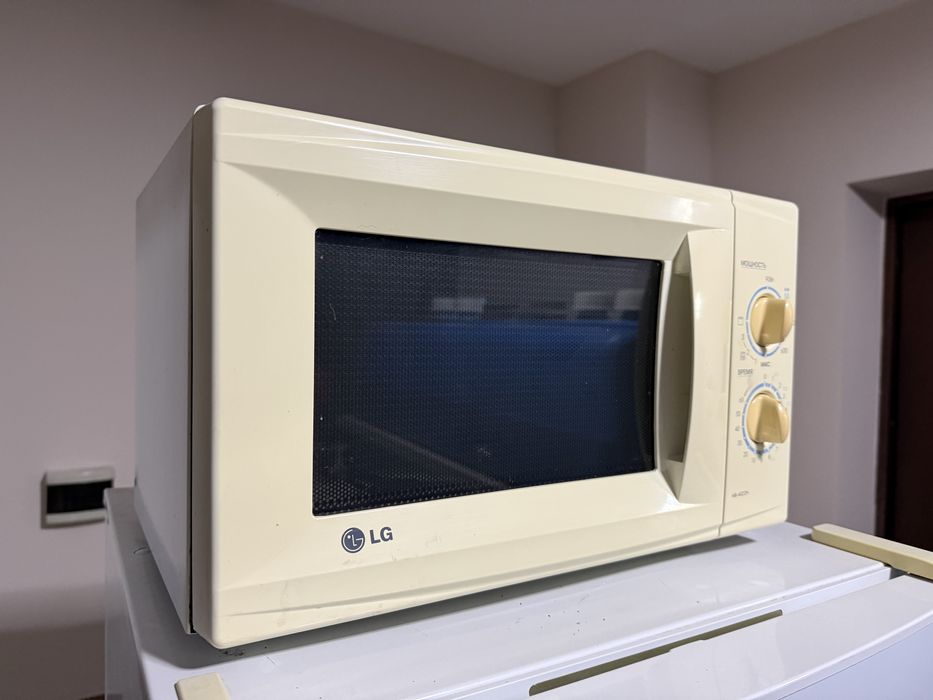 Микроволновка LG